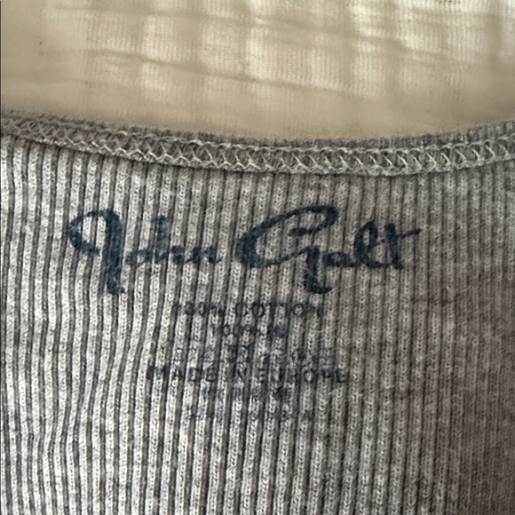 Brandy Melville Heather Gray Tank Top - Picture 3 of 3